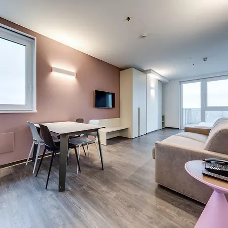 Sky Tower Aparthotel Mestre