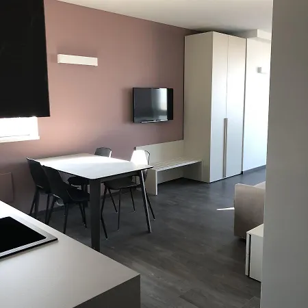 Sky Tower 5* Местре